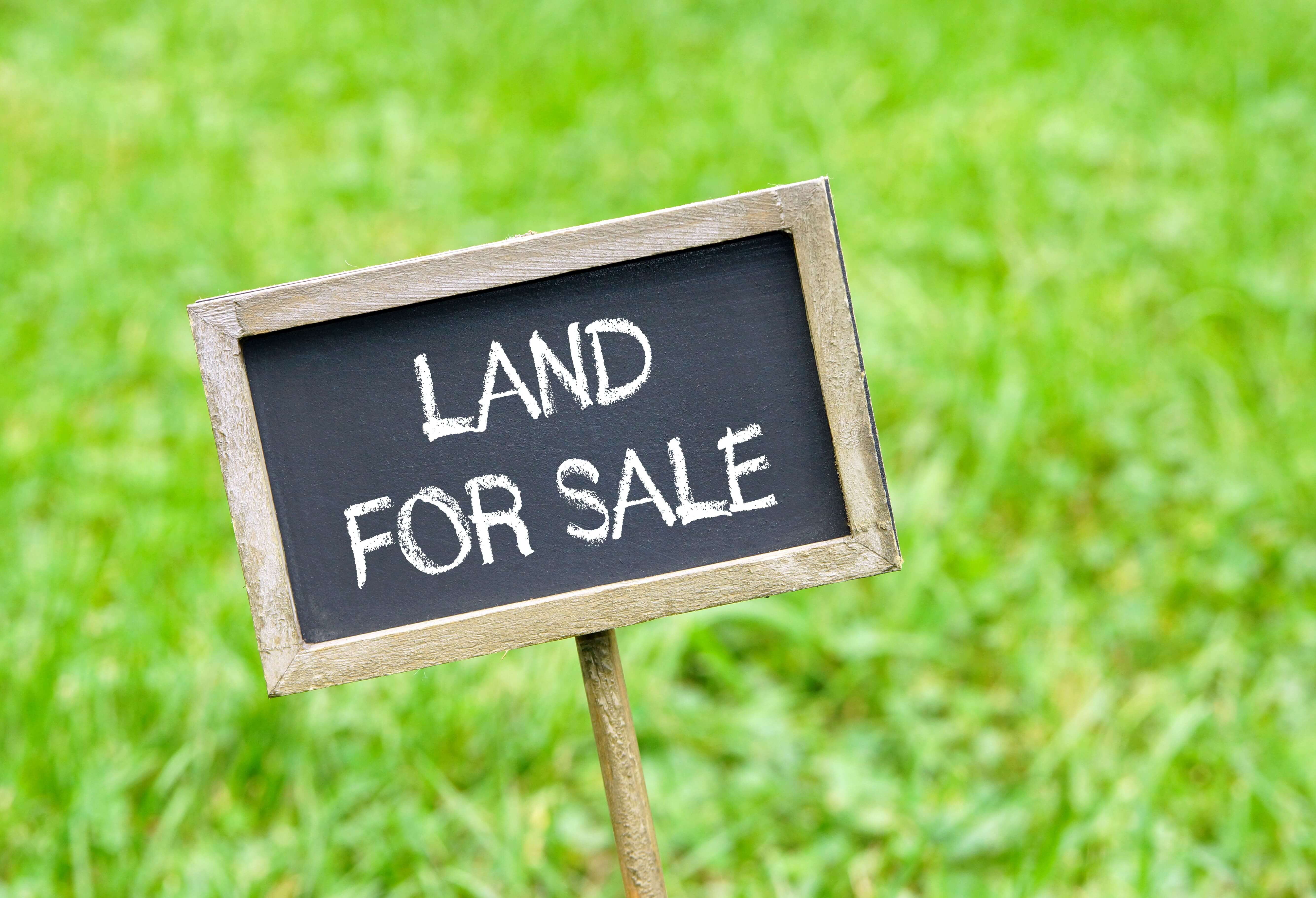 How to buy land – not bricks!